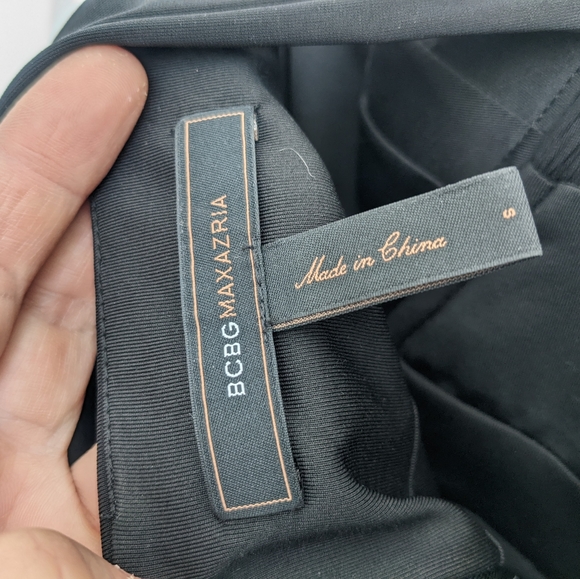 BCBG black halter dress size 6/8 medium - Picture 4 of 8